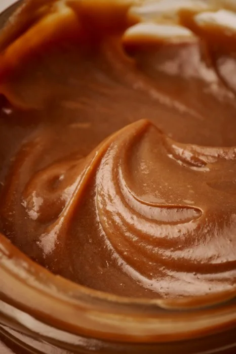 Doce de leite DONUTRI com textura cremosa