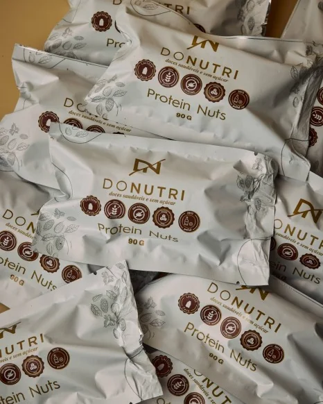 Embalagens individuais de Protein Nuts DONUTRI